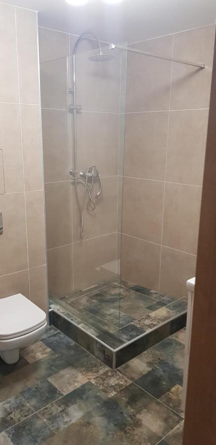 Apartman Greenside Michalovce Exterior foto