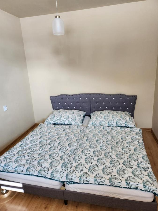 Apartman Greenside Michalovce Exterior foto